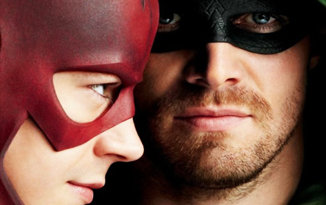 Des premières images du cross-over entre Arrow et The Flash ! Des premières images du cross-over entre Arrow et The Flash !