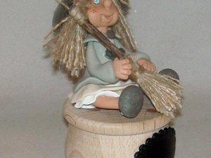 Boite à bijoux avec p'tite sorcière Boite à bijoux avec p'tite sorcière