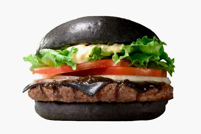 black burger deluxe