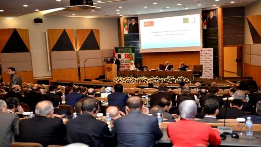 Bouchouareb appelle les entreprises turques à poursuivre leurs engagements