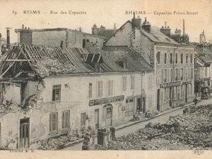 Dimanche 22 novembre 1914, ... il en tombe un autre, qui fait d'important dégâts et décapite une femme de service au 63 de la rue des Capucins