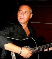 VDC Le groupe Hinder dans la Live Passion de VDC
