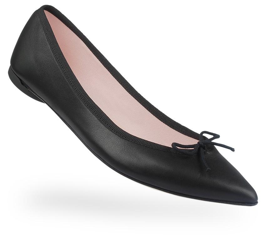 Brigitte, la nouvelle ballerine selon la Maison Repetto ! Sources : repetto.fr/chaussures/femme.html
