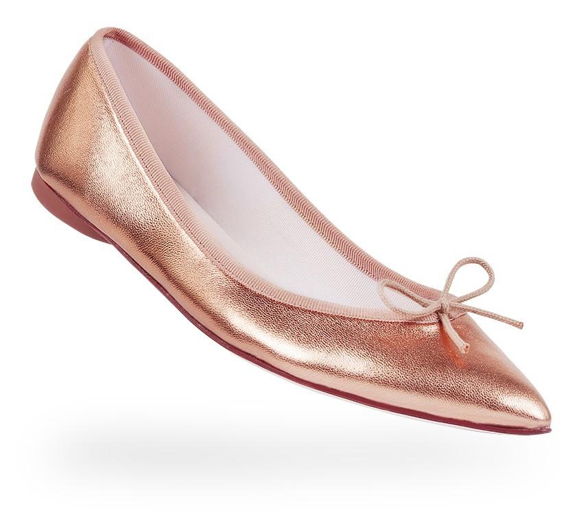 Brigitte, la nouvelle ballerine selon la Maison Repetto ! Sources : repetto.fr/chaussures/femme.html