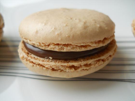 Macarons chocolat au lait/clémentine DSCN4388