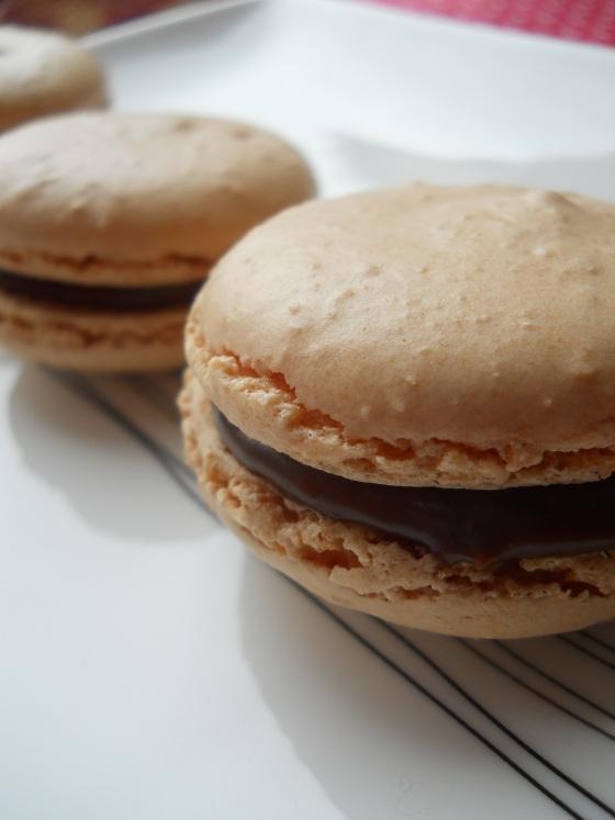 Macarons chocolat au lait/clémentine DSCN4389