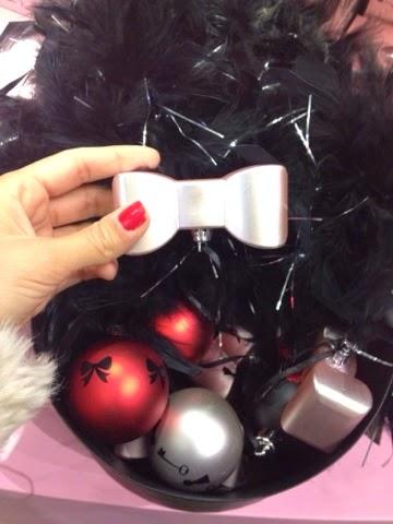La collection Christmas par Chantal Thomass pour Tati La collection Christmas par Chantal Thomass pour Tati