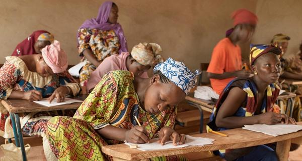 FEMMES AFRICAINES z03