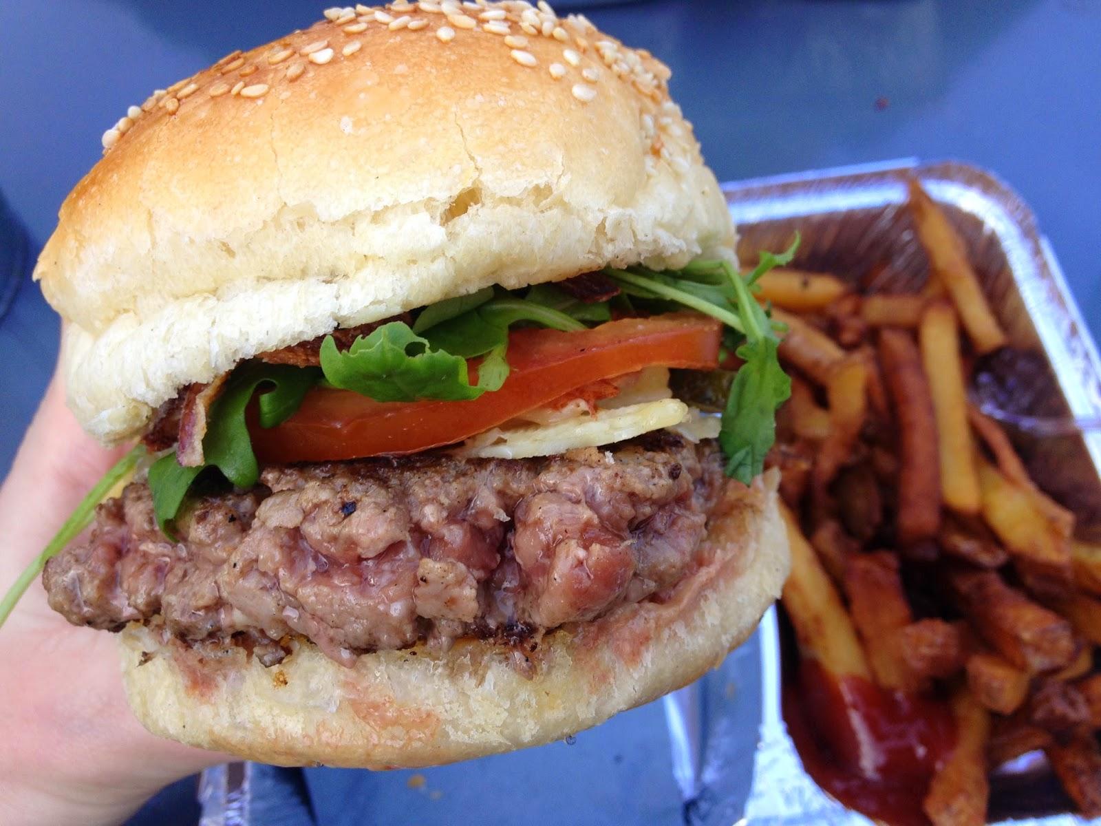 Mademoiselle Roquette Food Truck Mademoiselle Roquette Food Truck