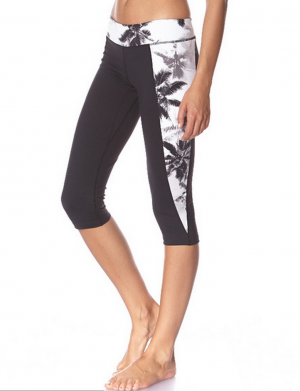Billabong Active : fashionista & sportive, c’est pas incompatible ! BILLABONG - Half Light Legging - 59,95 euros
