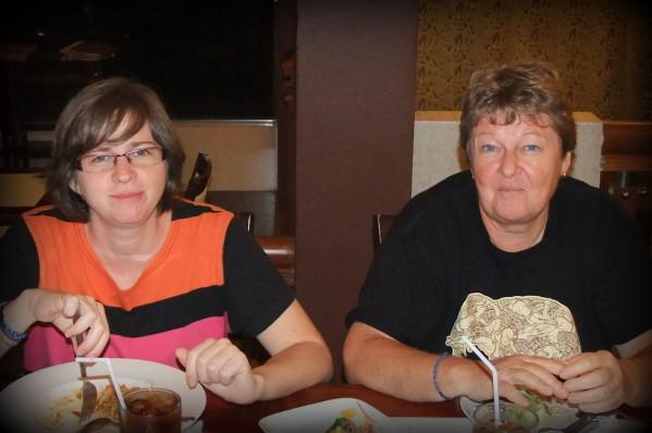 27 novembre 2014 : Udonthani : Anniversaires de Luc et Jacqueline DSCF0489