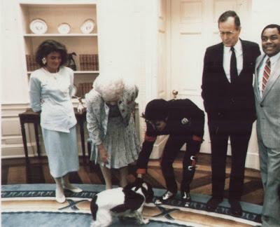 Michael Jackson White House Meeting - April 5, 1990 3 (1)