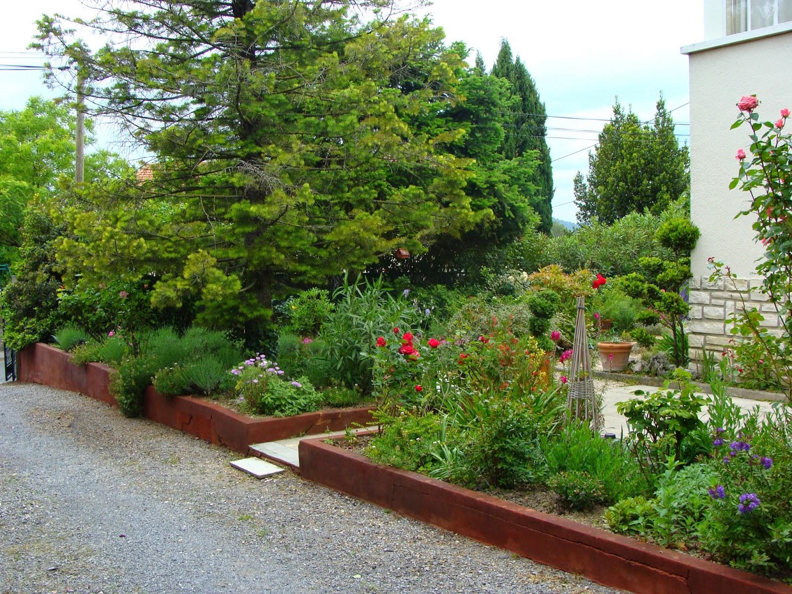 Trois p’tits tours et puits s’en va…la suite… Trois p’tits tours et puits s’en va…la suite…