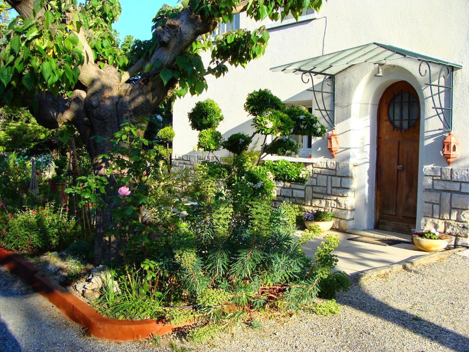 Trois p’tits tours et puits s’en va…la suite… Trois p’tits tours et puits s’en va…la suite…