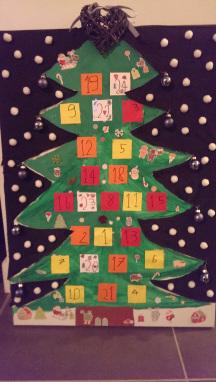 Et voilà le beau sapin ! @desperatecouchpotatoe Et voilà le beau sapin ! @desperatecouchpotatoe