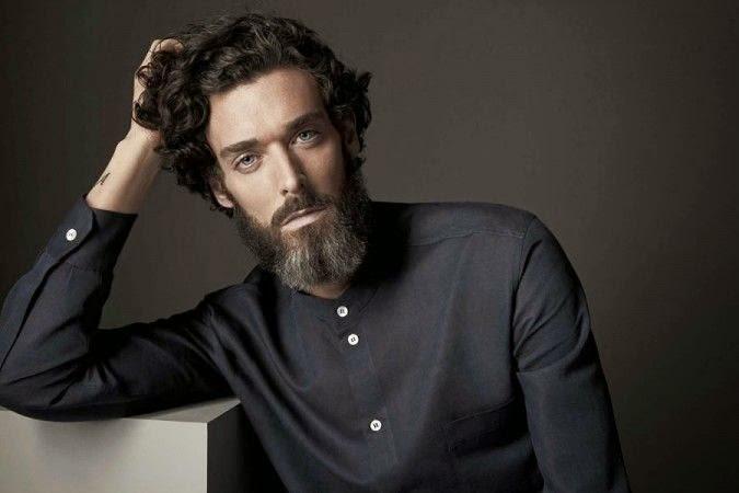 Vous en pensez quoi du lookbook La Perla pour hommes de l'été 2015 ?... Vous en pensez quoi du lookbook La Perla pour hommes de l'été 2015 ?...
