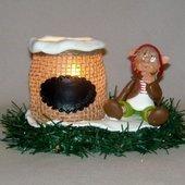 Porte-bougie avec Lutin de Noël réalisé en porcelaine froide Porte-bougie avec Lutin de Noël réalisé en porcelaine froide