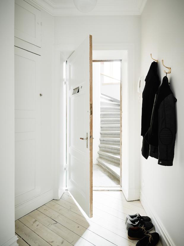 Un bel appartement suédois Appartement-nuances-gris-suède-blog-déco-factorychic16