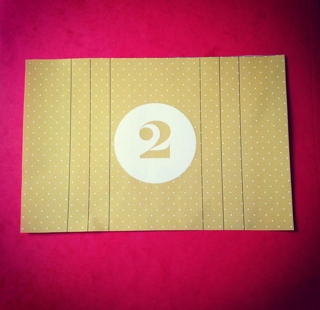 Mon calendrier de l'Avent : des petites maisons en papier Mon modèle offert par Monsieurplusmadame