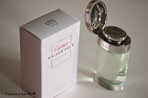 parfum féminin soliflore de Lys baiser volé de Cartier parfum féminin sensuel et élégant au lys meilleur parfum féminin à offrir à une femme noël saint valentin cadeau