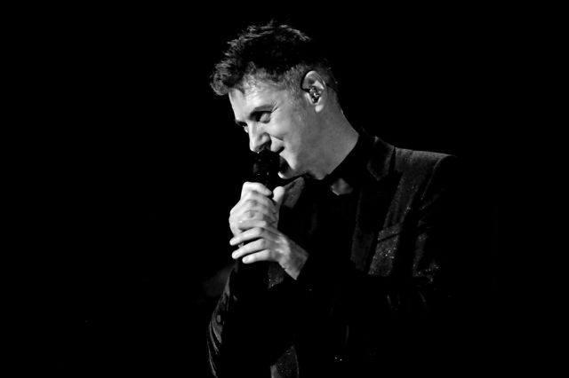 Une semaine, un disque | Etienne Daho – Diskönoir Live 603717_10153339352028957_5777460580822382345_n