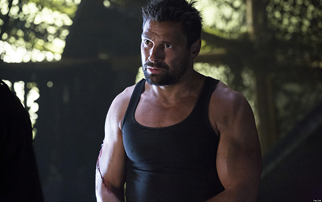 Arrow : Manu Bennett aka Deathstroke sera de retour dans la saison 3 ! Arrow : Manu Bennett aka Deathstroke sera de retour dans la saison 3 !