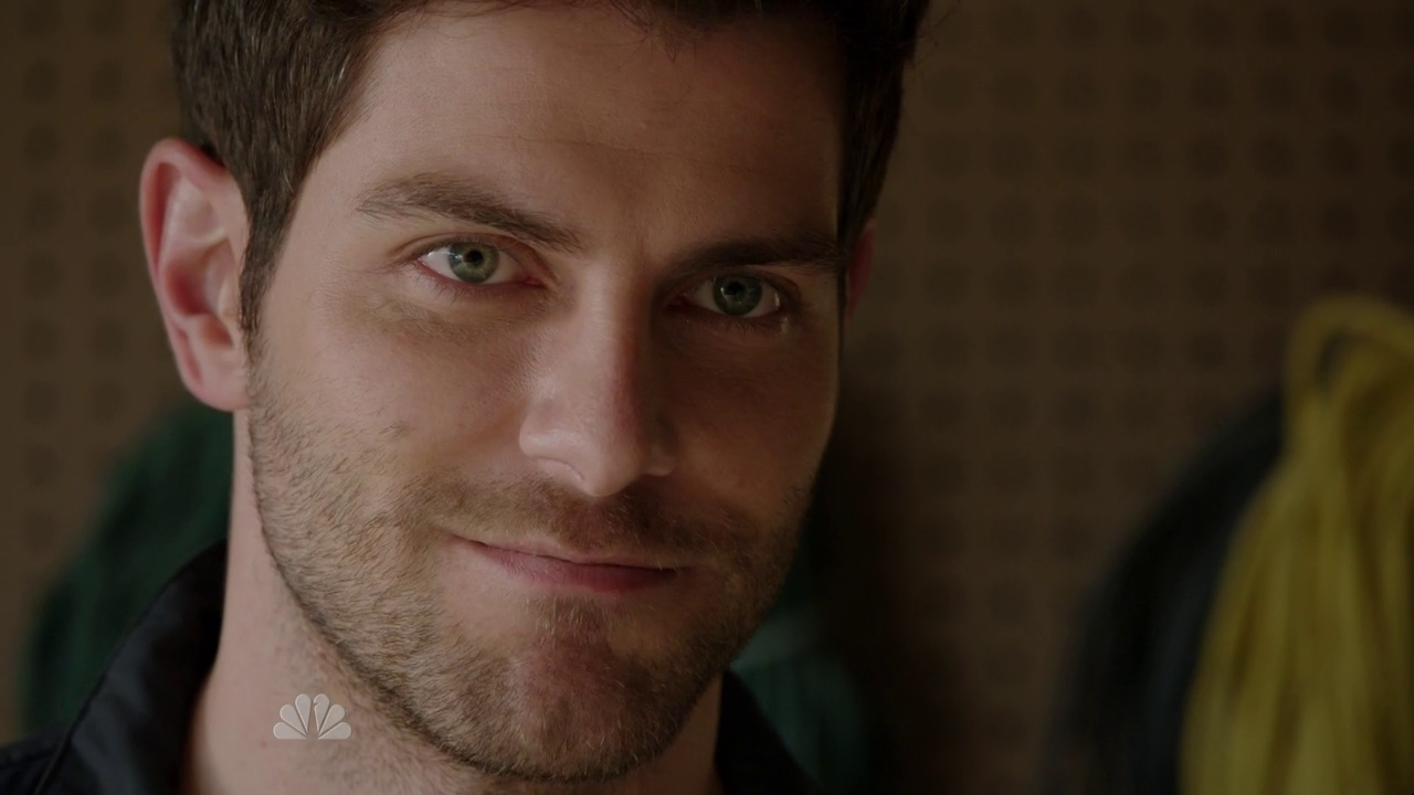 Les critiques // Grimm : Saison 4. Episode 7. The Grimm Who Stole Christmas. Les critiques // Grimm : Saison 4. Episode 7. The Grimm Who Stole Christmas.