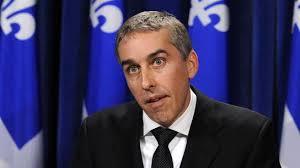 Et Ça S'insurge Contre Le Cynisme à l'Égard de la Politique? Et Ça S'insurge Contre Le Cynisme à l'Égard de la Politique?
