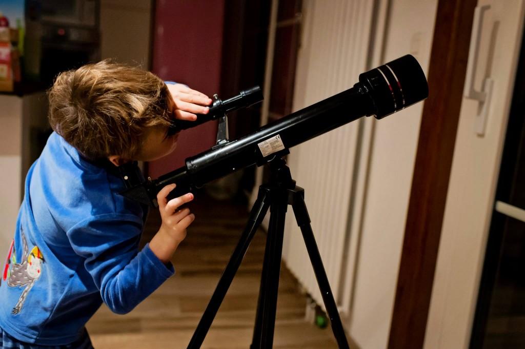 Saint Nicolalalalas, invite moi chez toi ! Où es-tu Saint Nicolas - Téléscope