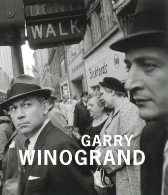 New York, vers 1962, Garry Winogrand © The Estate of Garry Winogrand, courtesy Fraenkel Gallery, San Francisco - Jeu de Paume