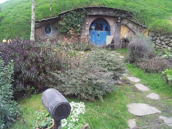 7 Copier [Dossier] Un tour chez les Hobbits : un voyage inattendu