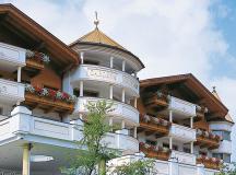 A découverte des Dolomites : Relais & Châteaux Gardena Grödnerhof Gardena Grödnerhof esterni R&C