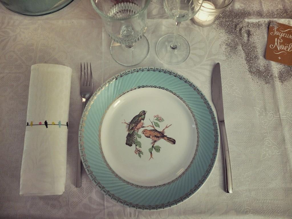 Table en fête. (surprise inside) jf8