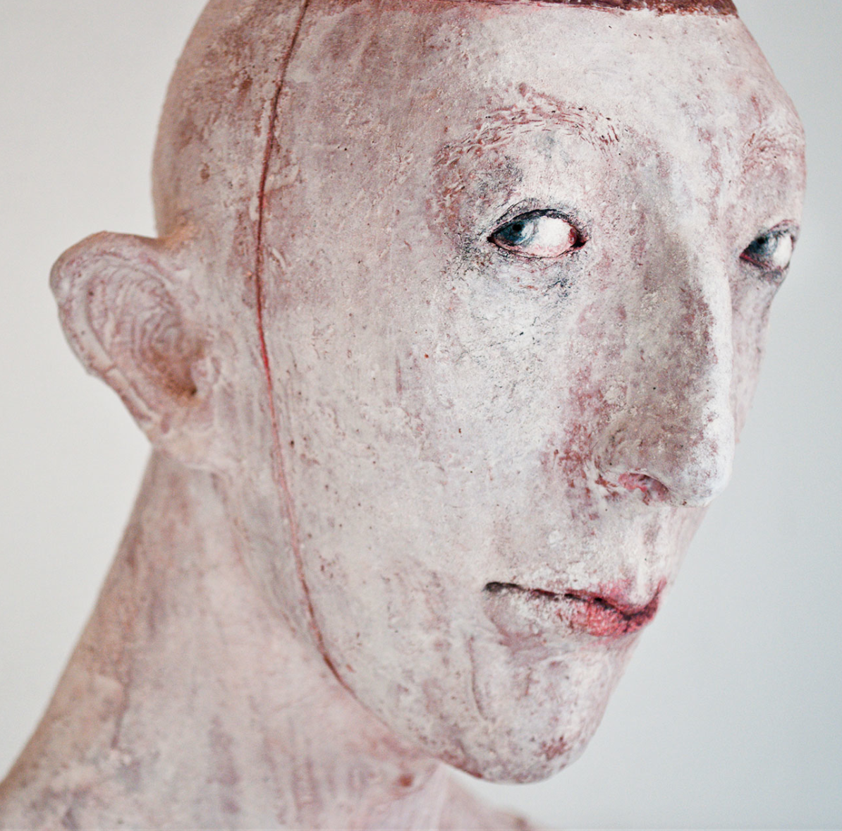 Patricia Broothaers – androgyn and bashful sculptures