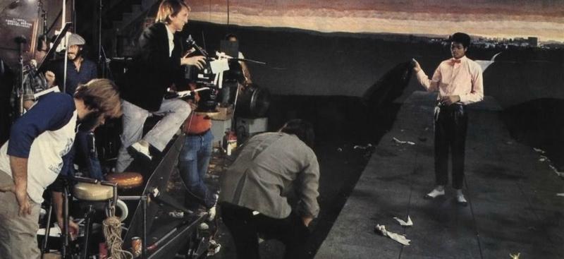 Behind-The-Scenes-In-The-Making-Of-Billie-Jean-michael-jackson-35720980-1024-491