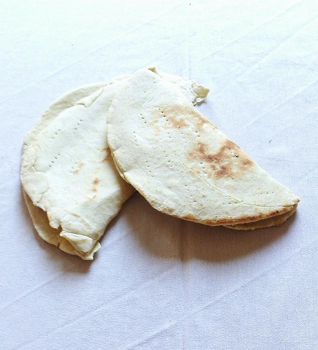La Piadina italienne ou le pain plat d'Emilie Romagne piadina