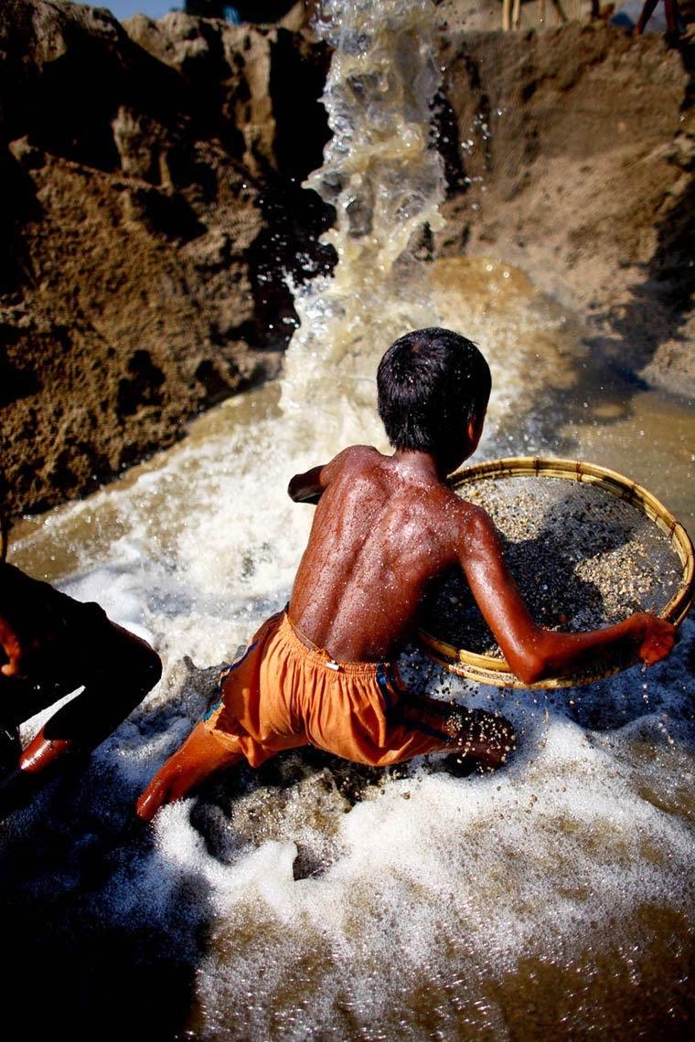 Angels in Hell ou l'insoutenable travail des enfants au Bangladesh