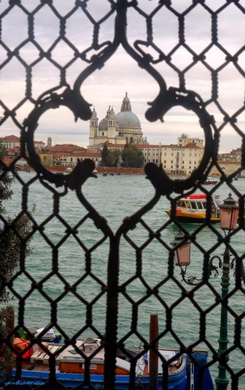 Depuis la Casa Dei Trei Oci Depuis la Casa Dei Trei Oci