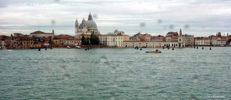Depuis la Casa Dei Trei Oci Depuis la Casa Dei Trei Oci