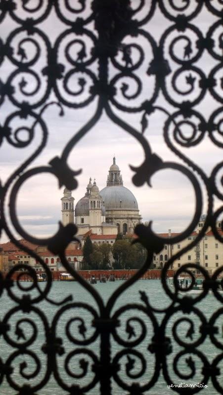 Depuis la Casa Dei Trei Oci Depuis la Casa Dei Trei Oci