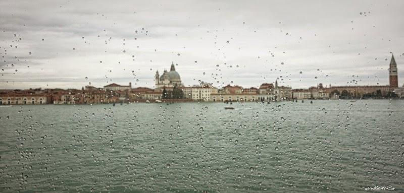 Depuis la Casa Dei Trei Oci Depuis la Casa Dei Trei Oci
