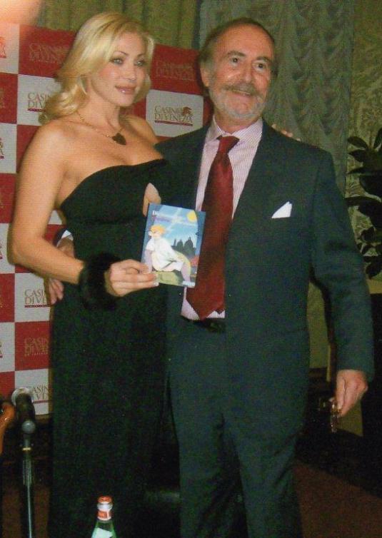 Dell'Orso con la pornostar Vittoria Risi alla presentazione del libro a Ca' Vendramin-Calergi nel novembre scorso.