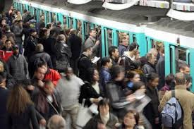 J'ai testé pour vous la sophrologie dans le métro sur une heure de pointe J'ai testé pour vous la sophrologie dans le métro sur une heure de pointe