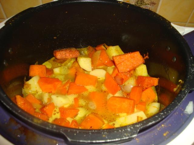 Soupe veloutée de potimarron et pommes de terre!!!cookeo usb Soupe veloutée de potimarron et pommes de terre!!!cookeo usb