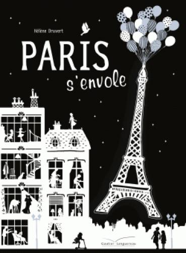 A Paris en pyjama rayé, en découpes, et ailleurs