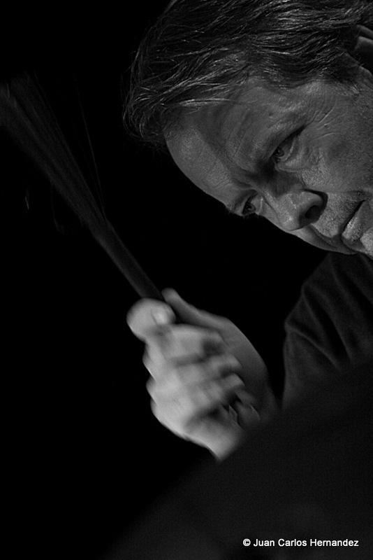 Le Hornitos Trio d'Oscar Noriega passe le Sud des Alpes Tom Rainey par Juan Carlos HERNANDEZ