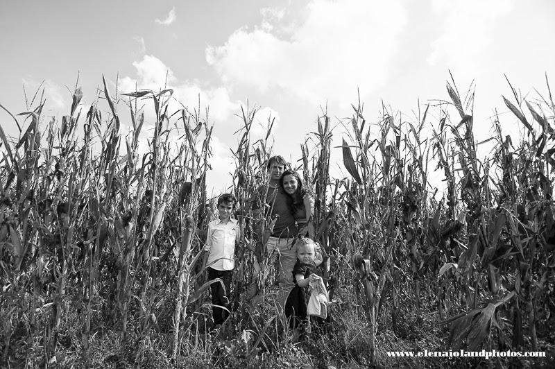 Séance photos famille. Lézat sur Lèze. Ariège. Séance photos famille. Lézat sur Lèze. Ariège.