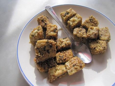 tofu-pane-sesame-gomasio