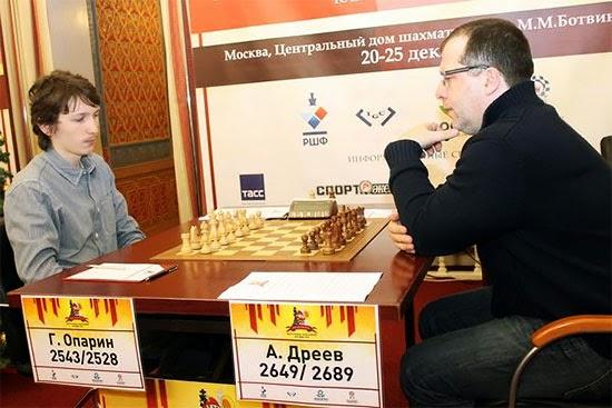 Le match des générations entre Oparin et Dreev © site officiel
