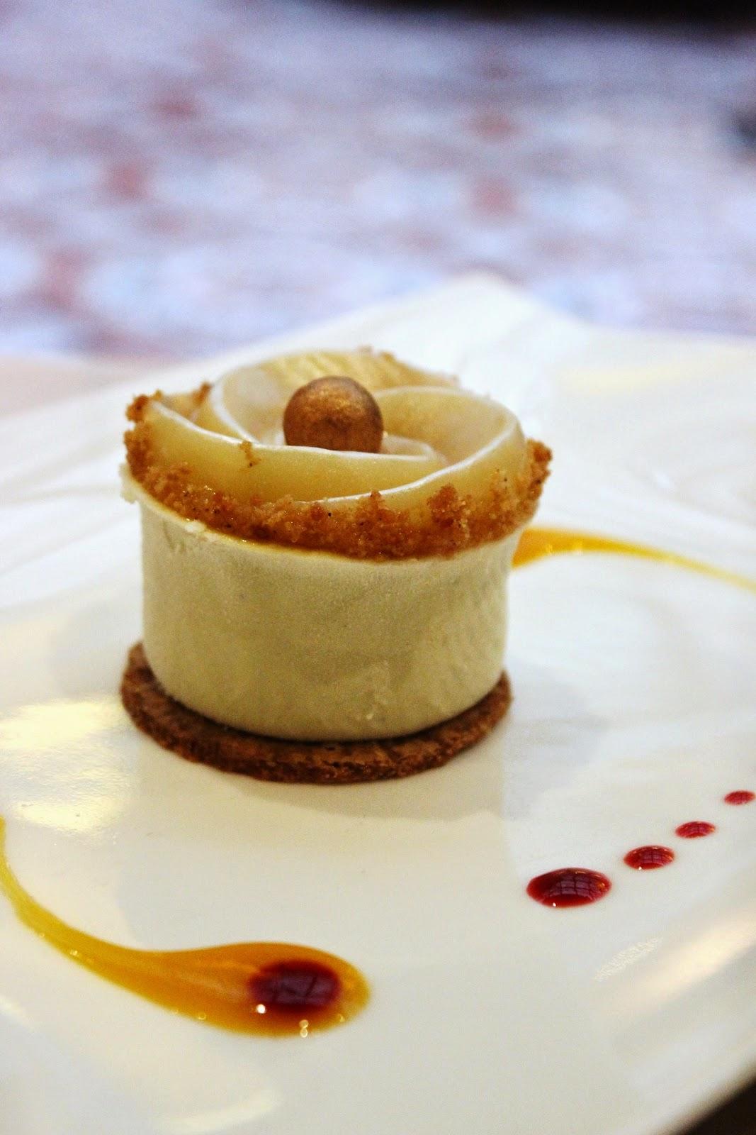 Le Lumière - 75 009 Paris Le Lumière - 75 009 Paris